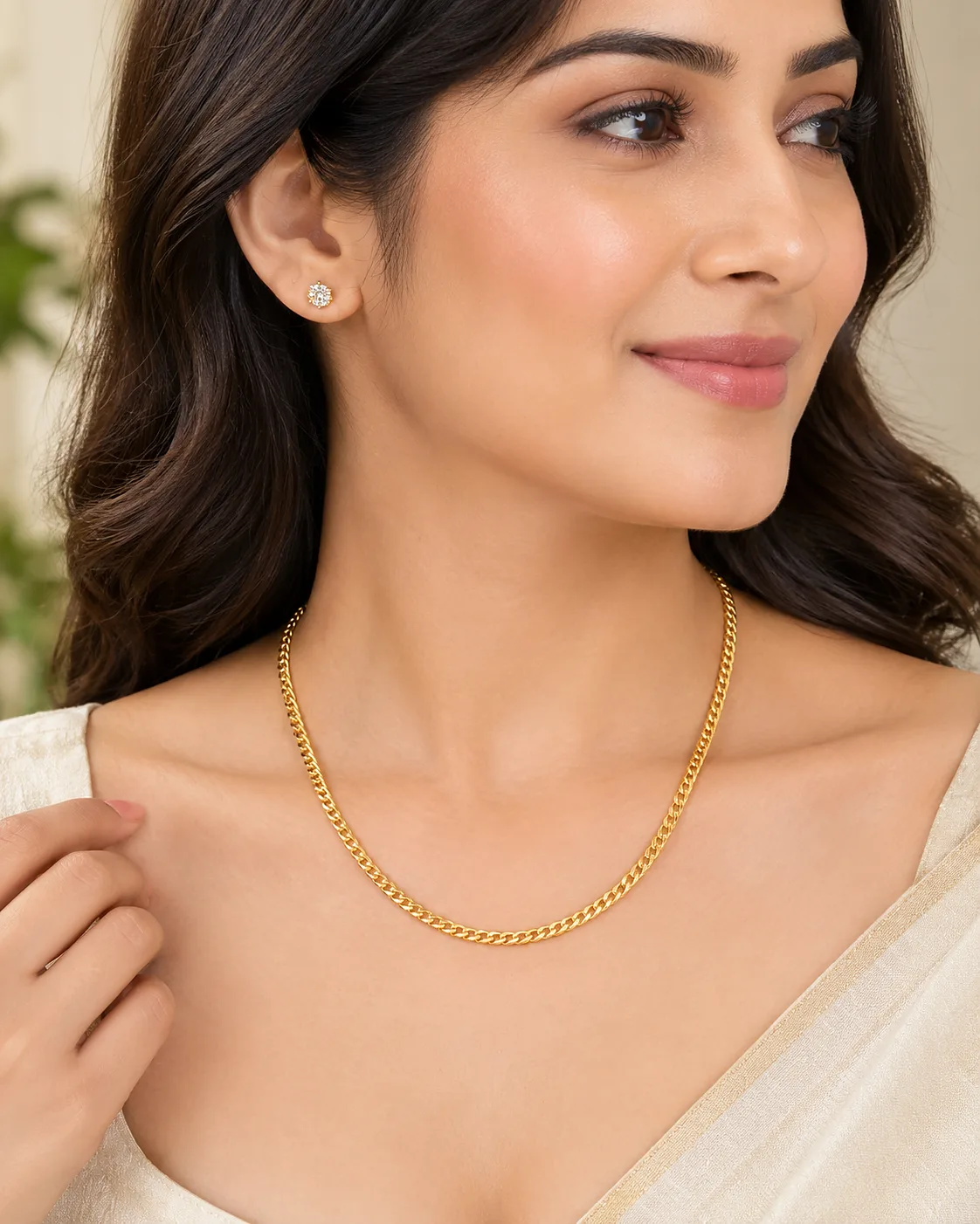 Women gold chain
